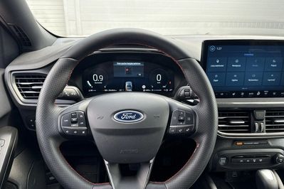 Ford Focus EcoBoost ST-Line X
