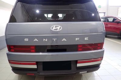 Hyundai Santa Fe 1.6 T-GDI HEV Platinum 4WD aut 7os.