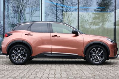 Lexus LBX 1.5 Hybrid Emotion