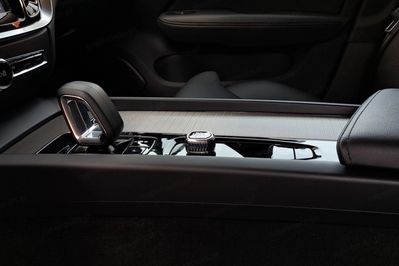 Volvo V60 B4 D Plus Dark