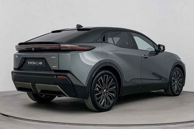 Toyota C-HR + Executive BEV