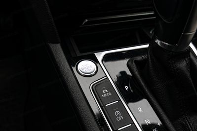 Volkswagen Passat 1.8 TSI R-Line DSG