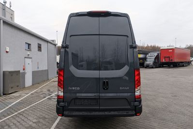 Iveco Daily 35S18 18m3 L4H3