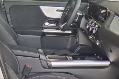 Mercedes GLA 200  AMG Line