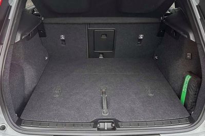 Volvo XC40 B3 Ultra Dark