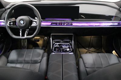 BMW Seria 7 740d xDrive M Sport