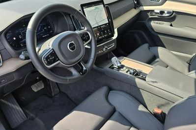Volvo XC90 B5 B AWD Plus Bright