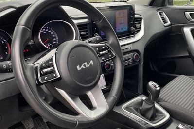 Kia Ceed 1.5 T-GDI M