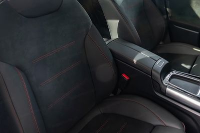 Mercedes GLA 220  4-Matic AMG Line