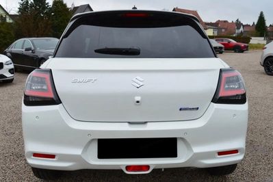 Suzuki Swift 1.2 Dualjet SHVS Elegance CVT