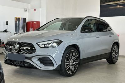 Mercedes GLA 220  4-Matic AMG Line
