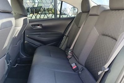 Toyota Corolla 1.8 Hybrid Style