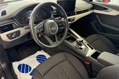 Audi A4 35 TFSI S Line