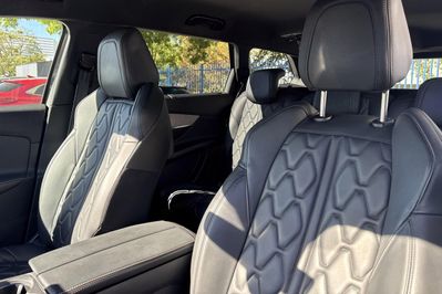 Peugeot 5008 GT 2.0 BlueHDi S&S EAT8
