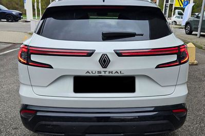 Renault Austral Iconic 1.2 E-Tech Full Hybrid