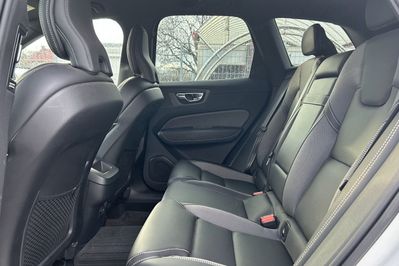 Volvo XC60 B4 B R-Design aut