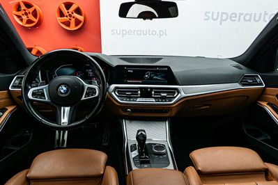 BMW Seria 3 330i M Sport sport-aut