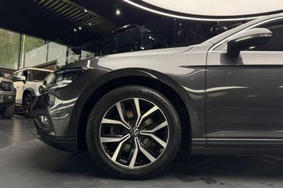 Volkswagen Passat 1.5 TSI Business DSG