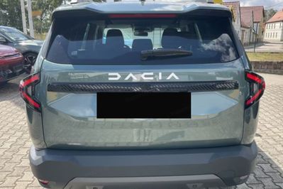 Dacia Bigster Expression 1.8 Full Hybrid