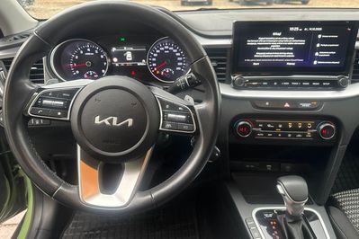 Kia XCeed M 1.5 T-GDI  DCT
