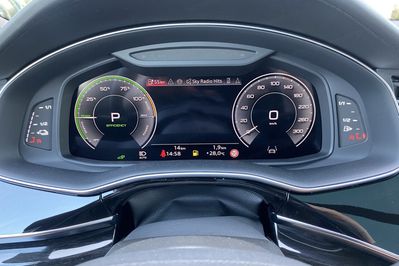 Audi Q8 TFSI e quattro