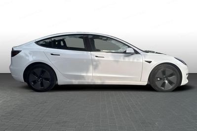 Tesla Model 3 Standard Range Plus