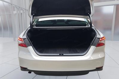 Toyota Camry 2.5 Hybrid Prestige