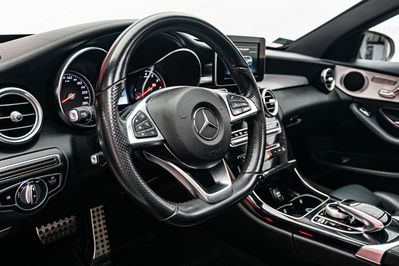 Mercedes Klasa C C 300 2.0  9G-TRONIC