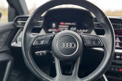 Audi A3 35 TFSI mHEV S tronic