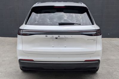 Geely Starray EM-i 1.5 PHEV Pro