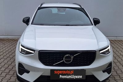 Volvo XC40 B3 Plus Dark