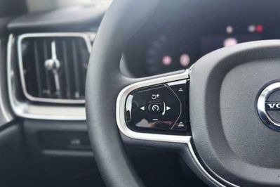 Volvo V60 T6 AWD Plug-In Hybrid Ultra Bright aut