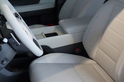 Hyundai Santa Fe 1.6 T-GDI HEV Platinum 4WD aut 5os.