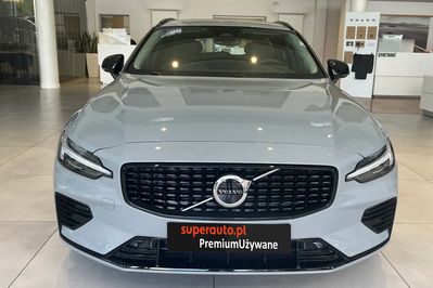 Volvo V60 T6 AWD Plug-In Hybrid Plus Dark