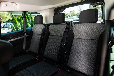 Opel Zafira Life Extra Long L2H1 Business AT8