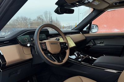 Land Rover Range Rover Sport D300 Dynamic SE