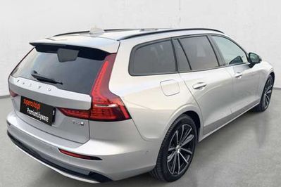 Volvo V60 T6 AWD Plug-In Hybrid Plus Dark aut