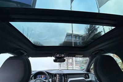 Volvo XC60 T8 Plug-In Hybrid AWD Ultra Black Edition