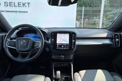 Volvo XC40 B3 Plus Dark aut