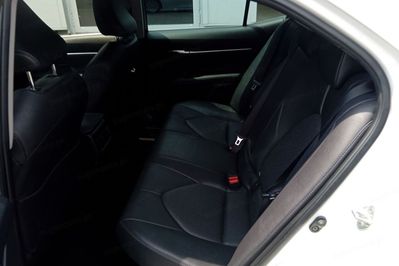 Toyota Camry 2.5 Hybrid Comfort CVT