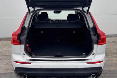 Volvo XC60 B4 D Momentum Pro