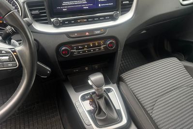 Kia XCeed M 1.5 T-GDI  DCT
