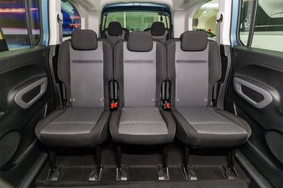Toyota Proace City Verso Long L2H1 Family 7os AT