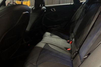 BMW Seria 2 218i M Sport aut