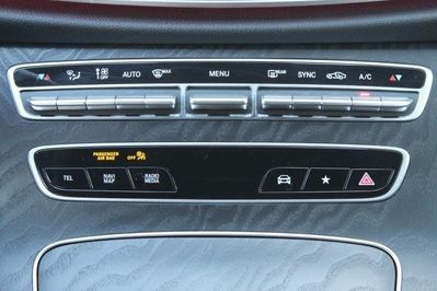 Mercedes Klasa E Kombi 220 d 4MATIC AMG Line