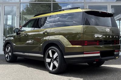 Hyundai Santa Fe 1.6 T-GDI HEV Platinum 4WD aut 5os.