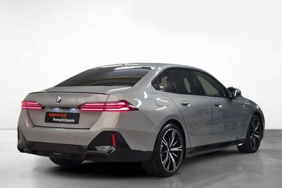 BMW Seria 5 540d xDrive mHEV M Sport aut