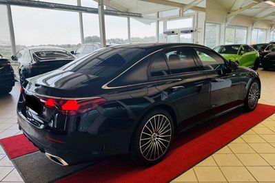 Mercedes Klasa E 300 de  4-Matic AMG