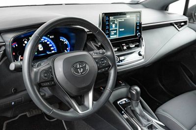 Toyota Corolla 2.0 Hybrid