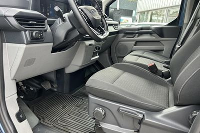 Ford Transit Custom 320 L2H1 Trend PHEV CVT